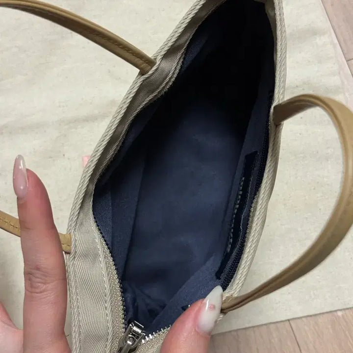 [BUNJANG] Minitmute Clo Mini Mocha Beige Bag / 미닛뮤트 클로미니 모카베이지 + 더스트백
