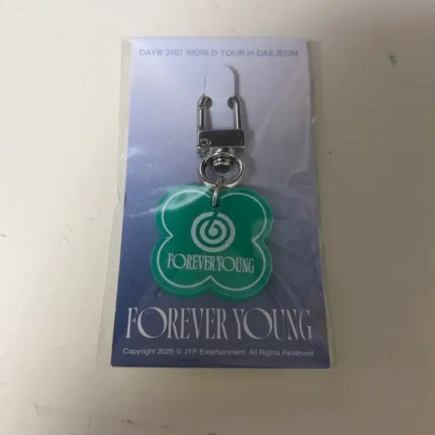 [BUNJANG] Day6 Forever Young Daejeon Concert Keyring / 데이식스 포에버영 대전콘 입장기프트 키링