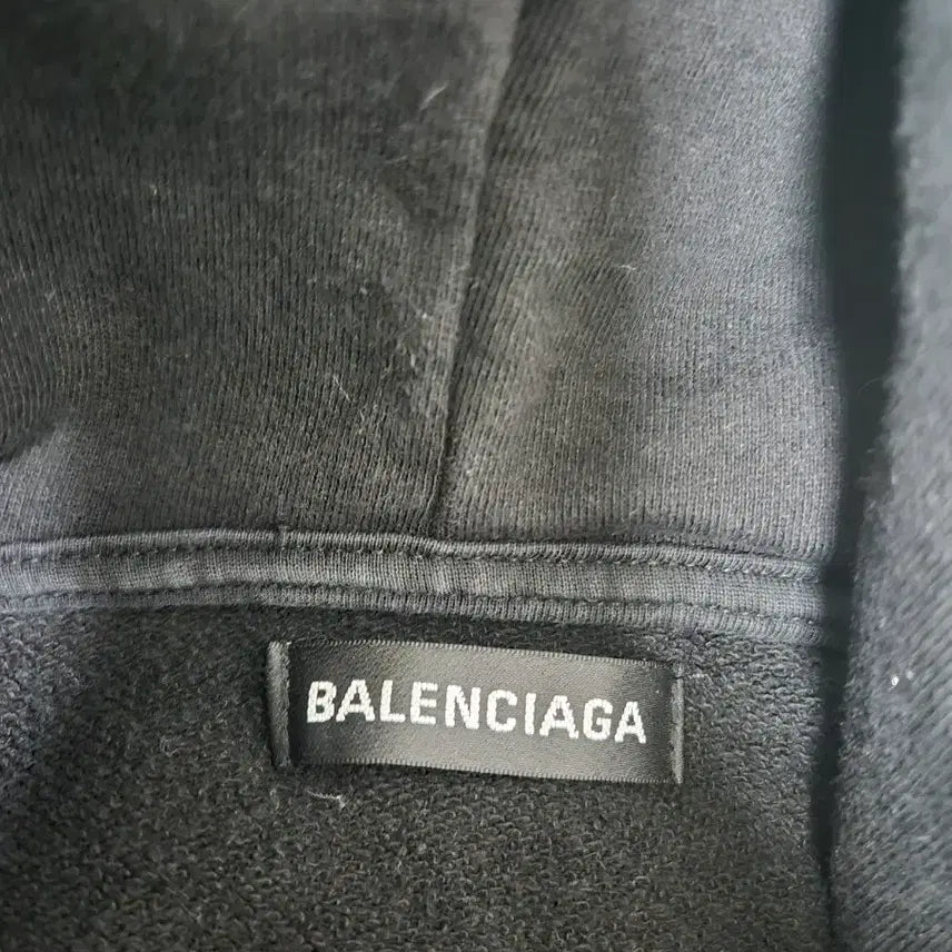 [BUNJANG] Balenciaga BB Logo Black Hoodie / 발렌시아가 BB로고 블랙 후드티!최상품!