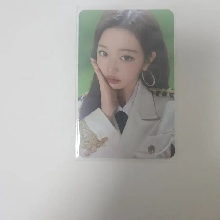 [BUNJANG] IVE Fan Concert Wonyoung Selca Photocard / 아이브 팬콘서트 랜덤 포카 리바이브원영셀포 엠디 MD