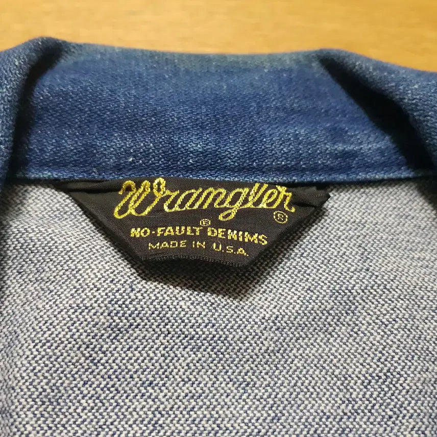 [BUNJANG] Wrangler 70s No-Fault Trucker Jacket / 70s 랭글러 노폴트 트러커커자켓