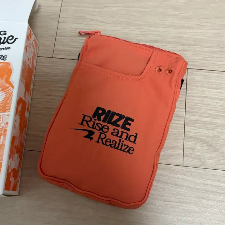 [SOLD OUT] 라이즈 에필로그 트래블백 가방 크로스백 앨범