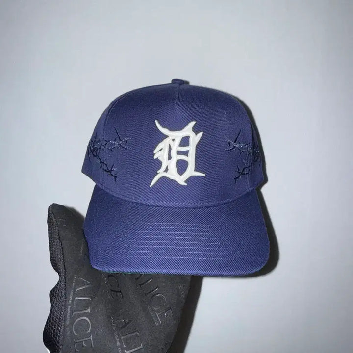 [BUNJANG] Chris Brown Kill The Hype Detroit Thorn Crown Snapback Hat / 크리스브라운 KILL THE HYPE 디트로이트 가시왕관 스냅백 모자