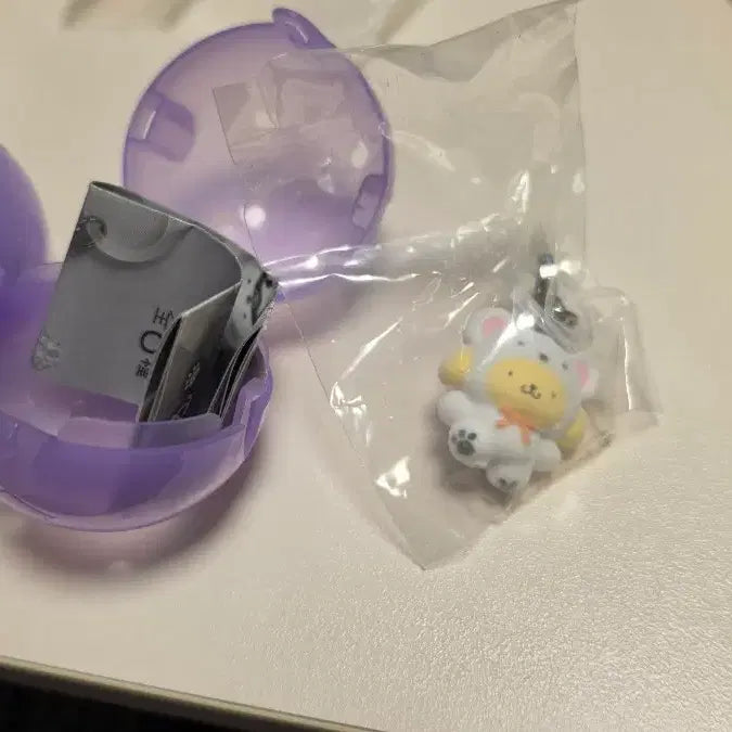 [BUNJANG] Sanrio Pompompurin Snowman Figure / 산리오 후와후와 메지루시 눈사람 가챠  폼폼푸린