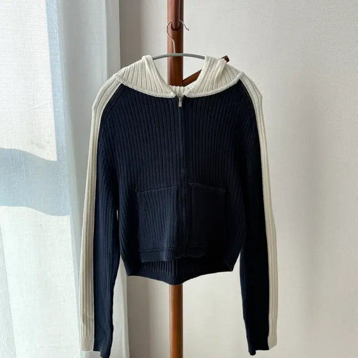 [BUNJANG] 8seconds Navy Hooded Knit Zip-up / 8seconds 네이비 후드 니트 집업