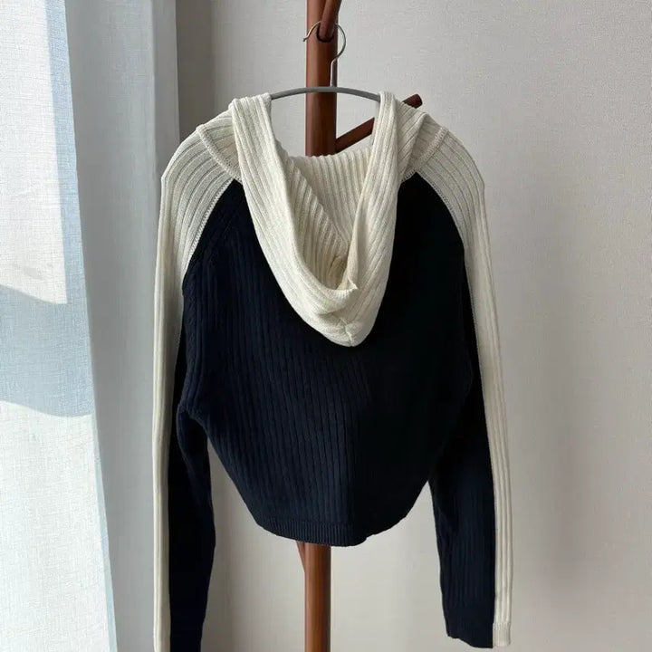 [BUNJANG] 8seconds Navy Hooded Knit Zip-up / 8seconds 네이비 후드 니트 집업