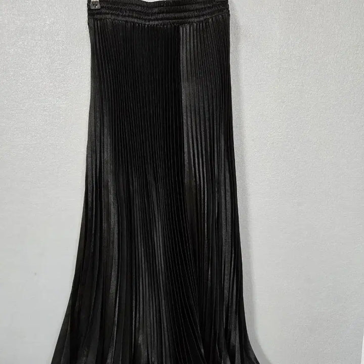 [SOLD OUT] 블랙 플리츠 롱 스커트 55~66