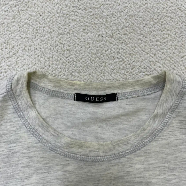 [BUNJANG] Guess Small Logo T-shirt / M 게스 스몰로고 반팔 티셔츠 0319M