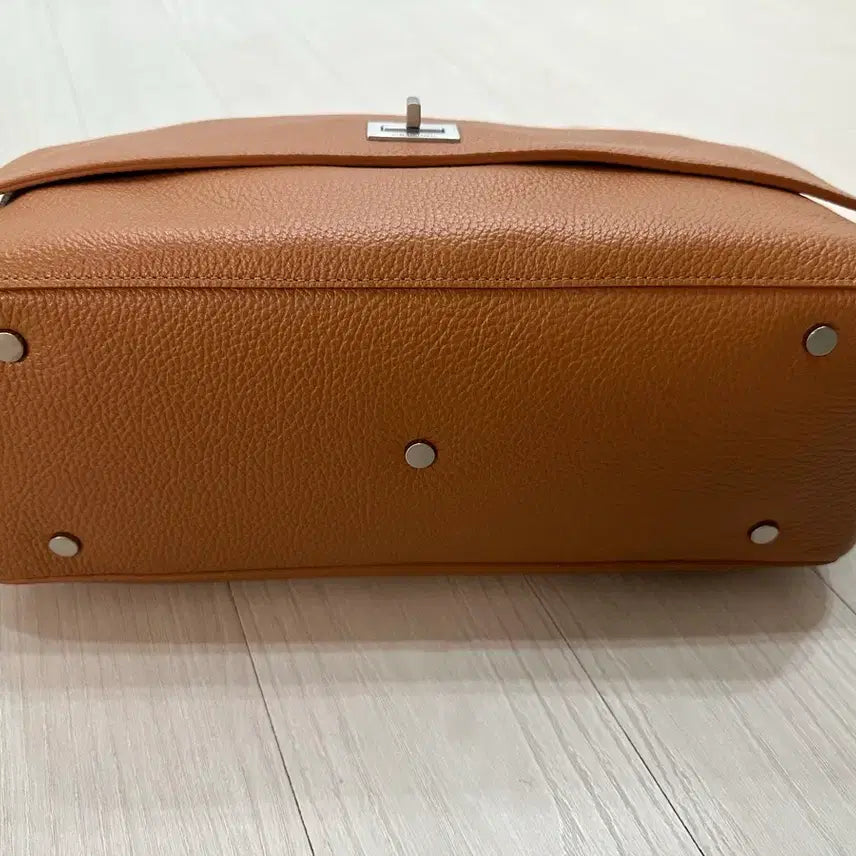 [BUNJANG] Pretti Bag Large Shoulder Bag / 프레티백 라지 카멜컬러 판매해요