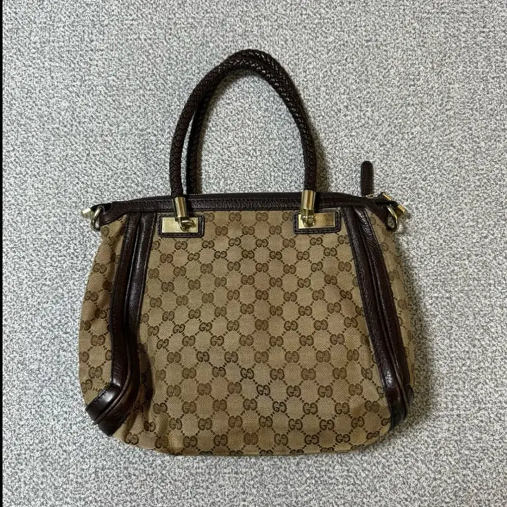 [SOLD OUT] 구찌 Gucci GG 토트백