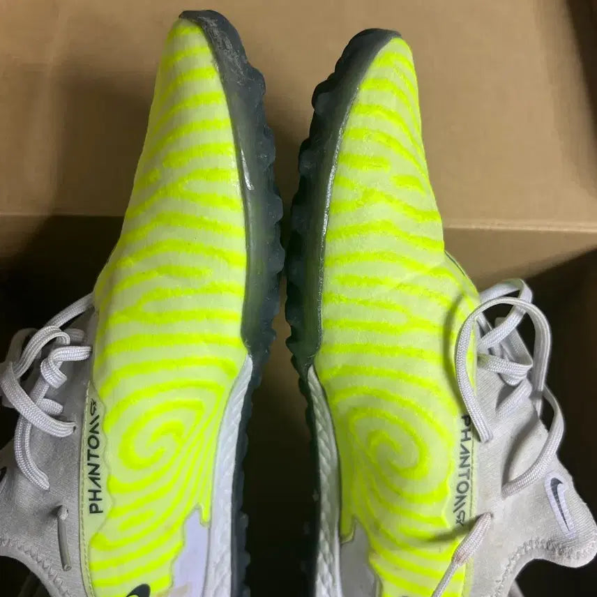 [BUNJANG] Nike Phantom GX Pro TF Soccer Cleats / 나이키 팬텀gx pro tf 280mm