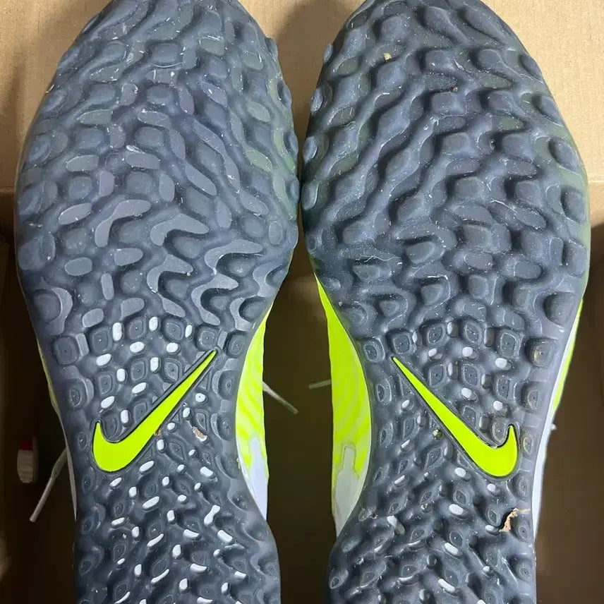 [BUNJANG] Nike Phantom GX Pro TF Soccer Cleats / 나이키 팬텀gx pro tf 280mm