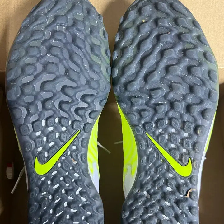 [BUNJANG] Nike Phantom GX Pro TF Soccer Cleats / 나이키 팬텀gx pro tf 280mm