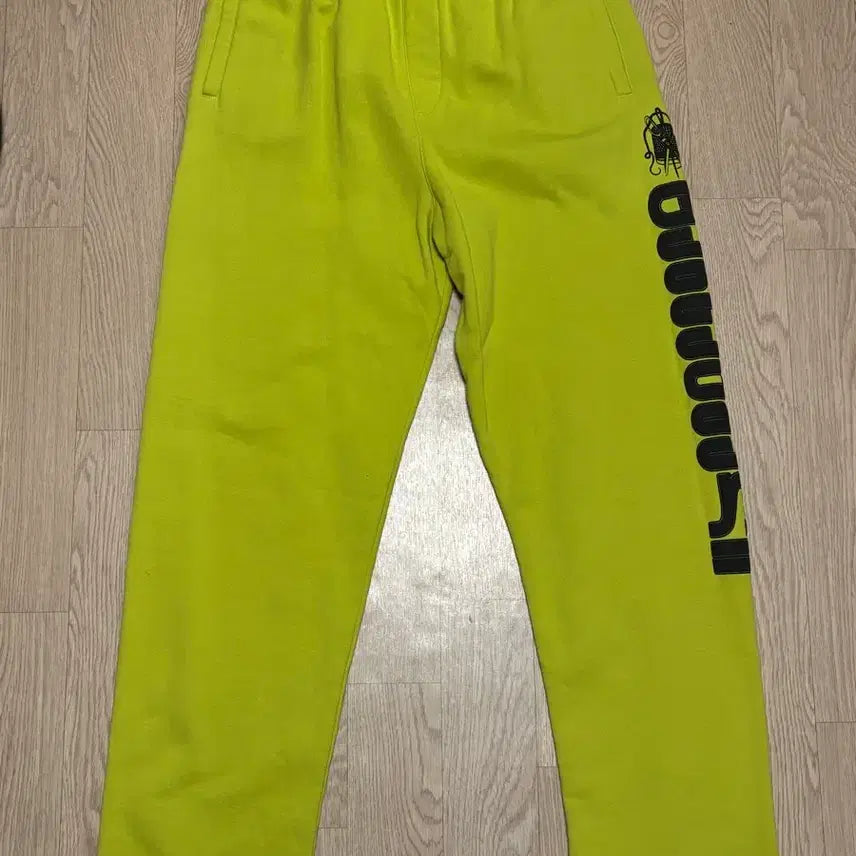 [SOLD OUT] (19SS)베트멍 네온 그린 트랙 팬츠 S