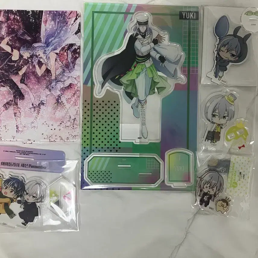 [BUNJANG] Idolish7 Re:vale Yuki Acrylic Stand Bundle Set / 아이나나 아이돌리쉬 세븐 리바레 유키 아크릴 스탠드 굿즈 일괄판매
