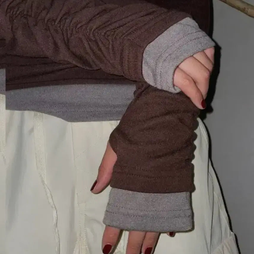[BUNJANG] Shirring Layered Warmer Brown T-shirt / 셔링 레이어드 워머 티셔츠 갈색