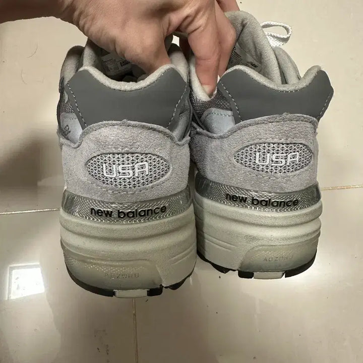 [BUNJANG] New Balance 992 Gray Sneakers / 뉴발란스 992 그레이 스니커즈