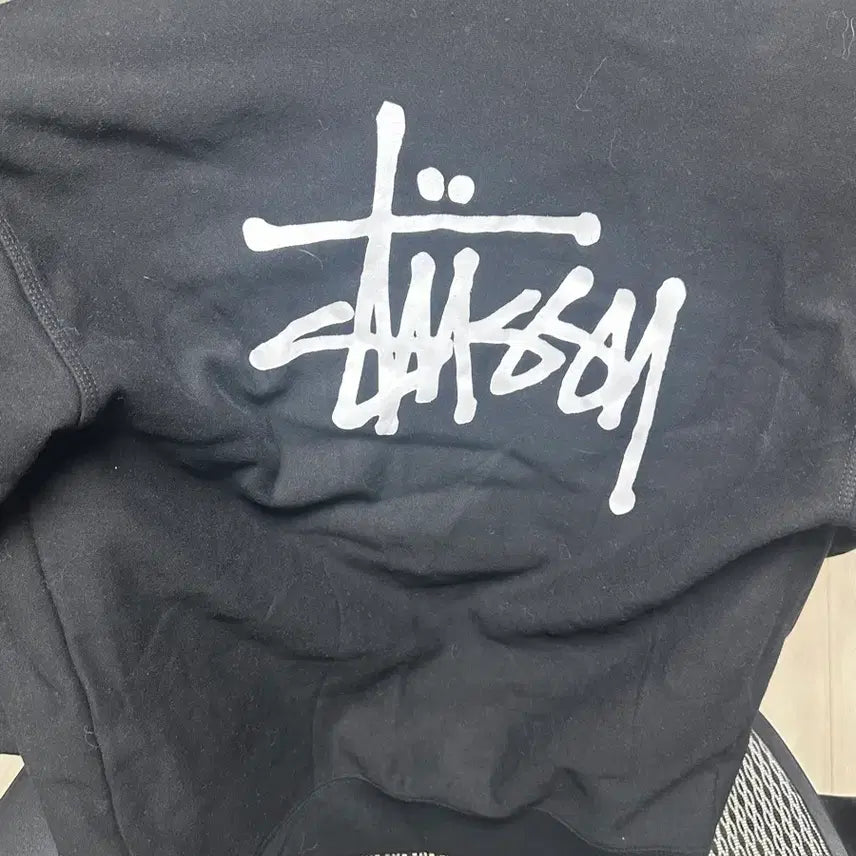 [BUNJANG] Stussy Hoodie Zip-up (M-L) / 스투시 후드집업 사이즈 M-L 팝니다