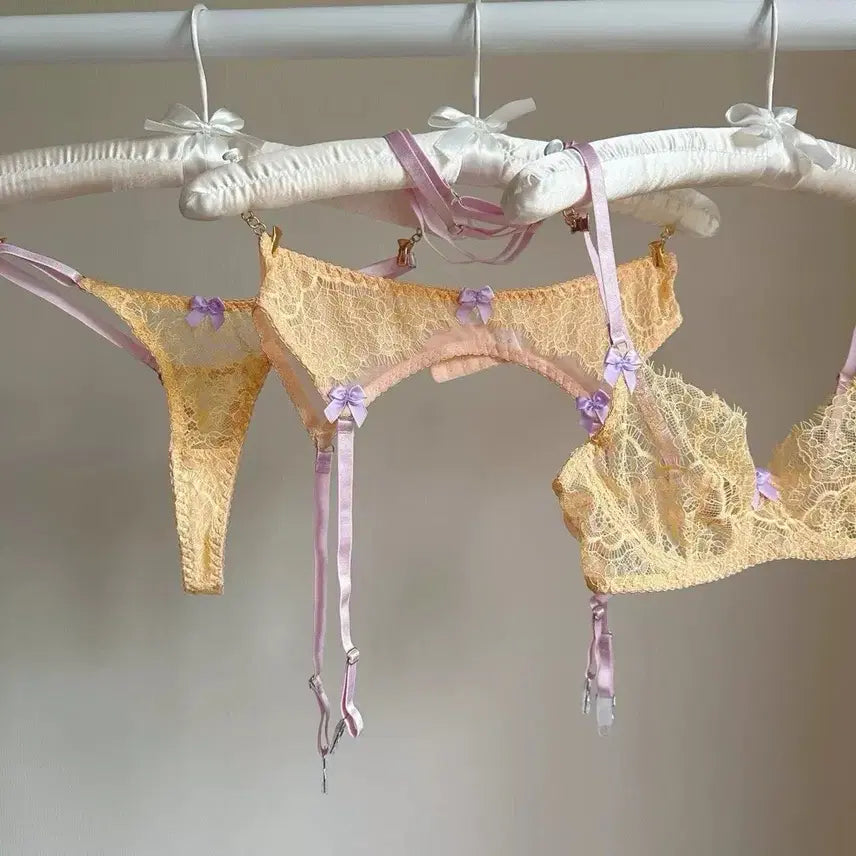 [BUNJANG] Lace Lingerie Set / 레이스 란제리 속옷 세트 (브라/팬티/가터벨트)