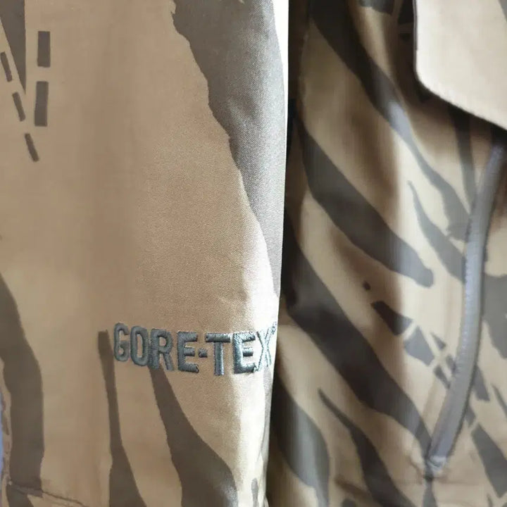 [BUNJANG] Kolon Sport Gore-Tex Jacket / 코오롱 스포츠 고어텍스 자켓