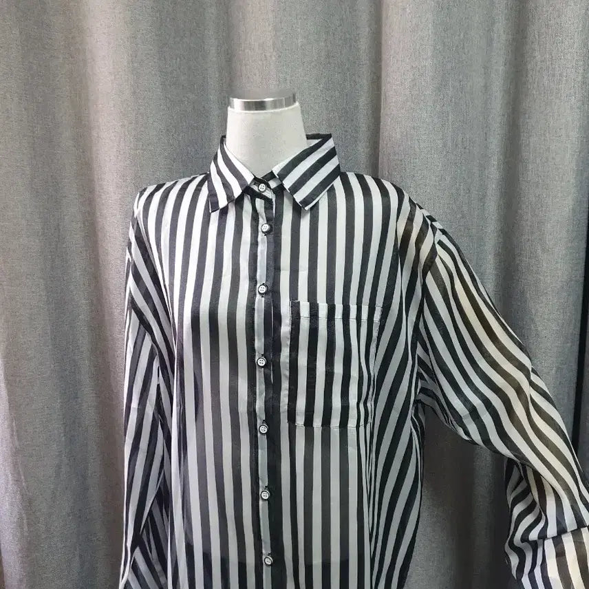 [BUNJANG] Sissel Striped Shirt Blouse / 시슬 스트라이프 셔츠블라우스