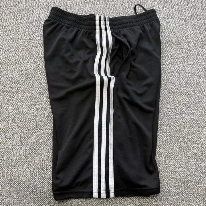 [BUNJANG] Adidas 3-Stripes Training Shorts / M 아디다스 3선 트레이닝 숏 팬츠 반바지