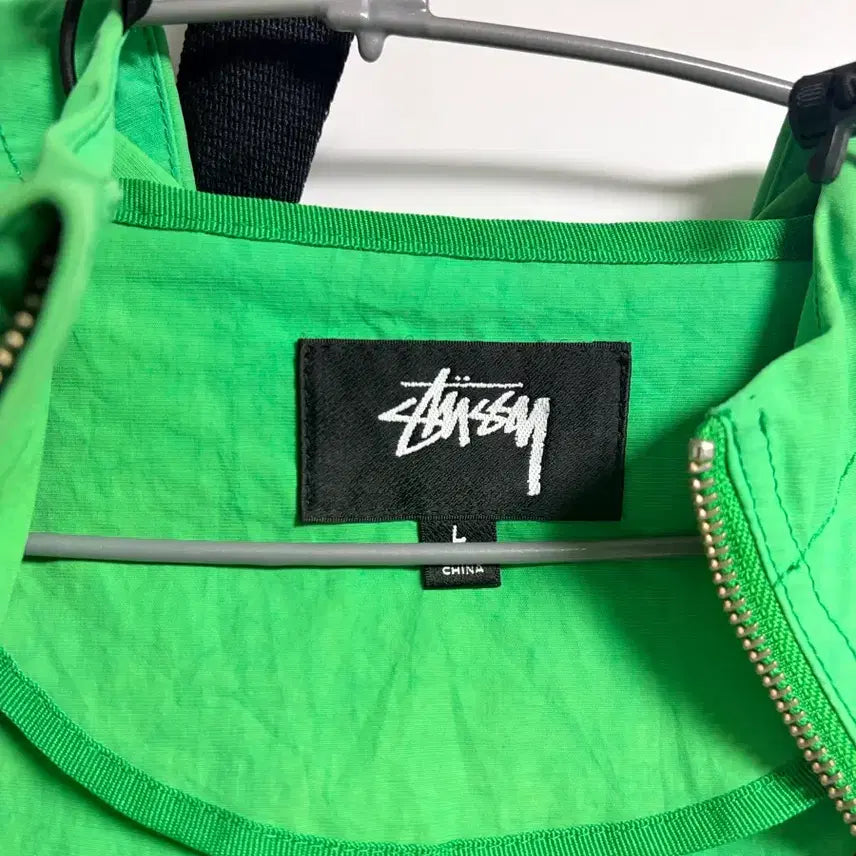 [BUNJANG] Stussy Green Beach Shell Windbreaker Jacket / 스투시 그린 비치쉘 바람막이 자켓
