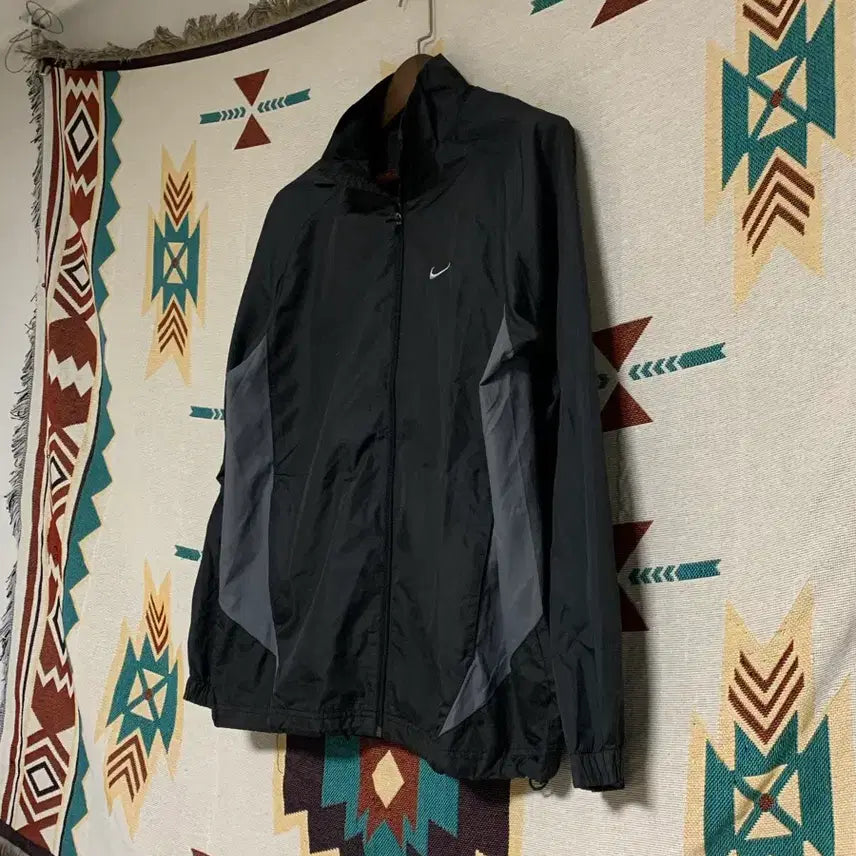 [BUNJANG] Nike Windbreaker Jacket / 나이키 바람막이 M