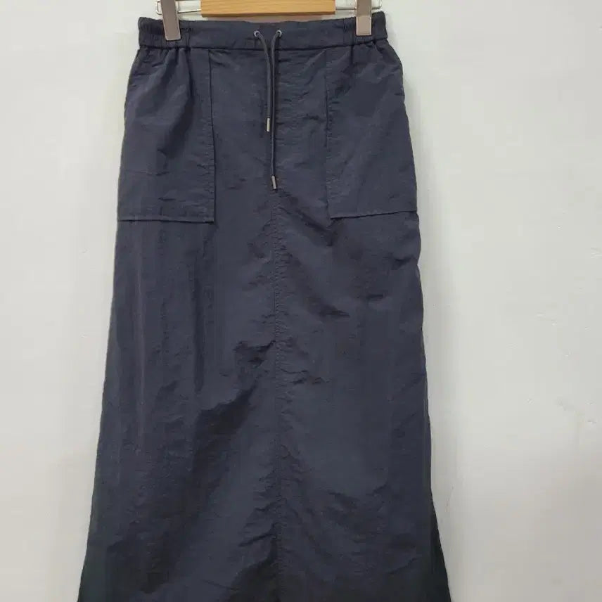 [BUNJANG] BAY LEAF Black Long Nylon Skirt / BAY LEAF 블랙 롱 바스락 스커트