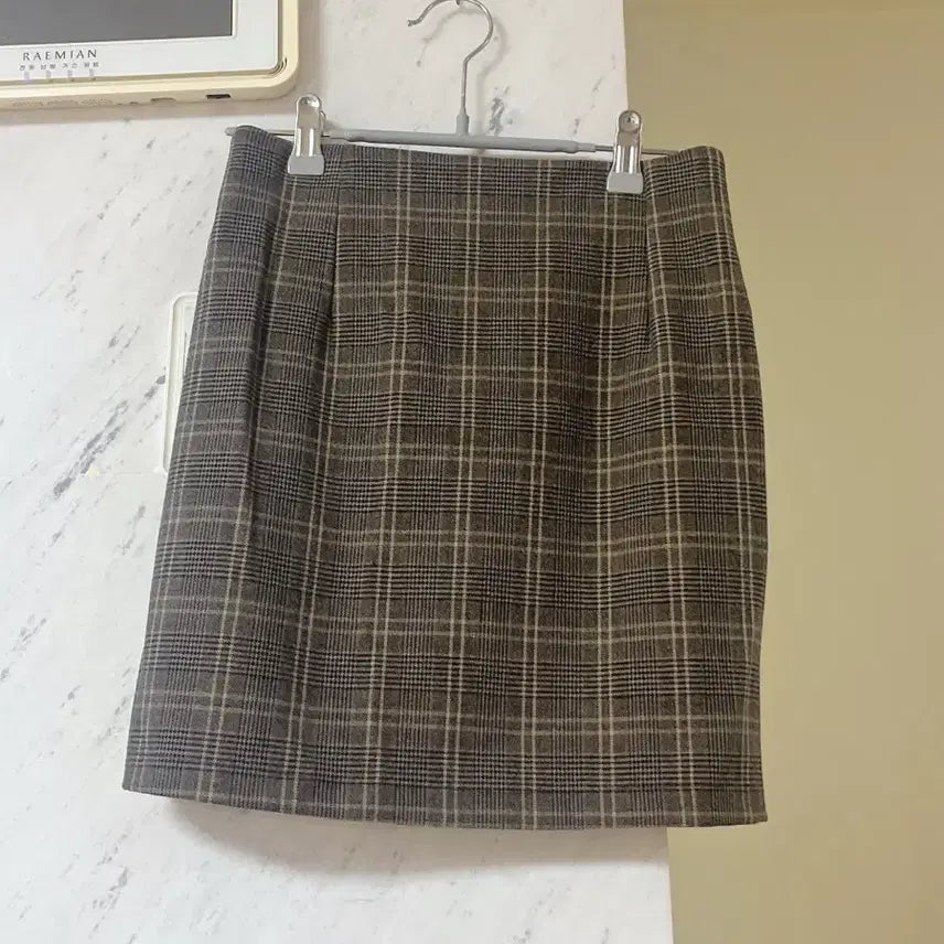 [BUNJANG] A-Line Check Skirt / A라인 체크치마 새상품