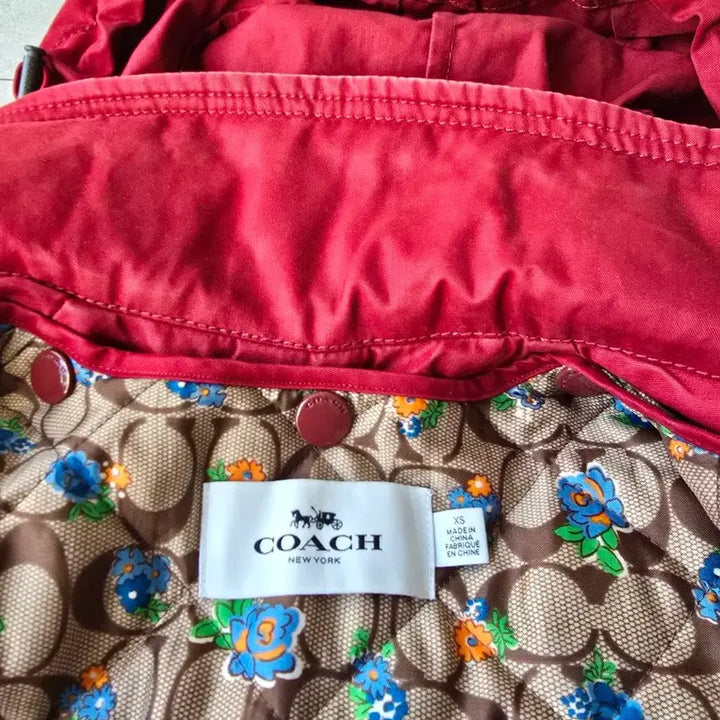 [BUNJANG] Coach Red Hooded Coat (Size 55) / 코치 빨간색 후드 코트 55