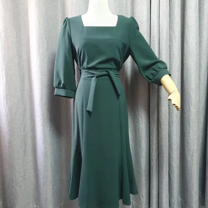 [BUNJANG] Artlangs Square Neck Vintage Dress / 트윌배색 바디라인 맥시 원피스
