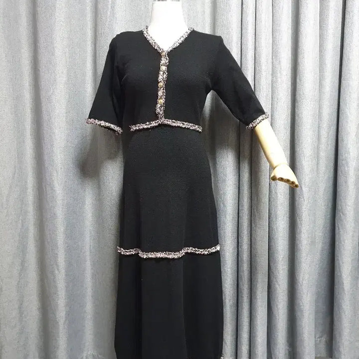 [BUNJANG] Artlangs Square Neck Vintage Dress / 트윌배색 바디라인 맥시 원피스