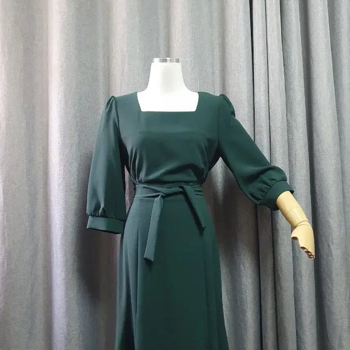 [BUNJANG] Artlangs Square Neck Vintage Dress / 트윌배색 바디라인 맥시 원피스