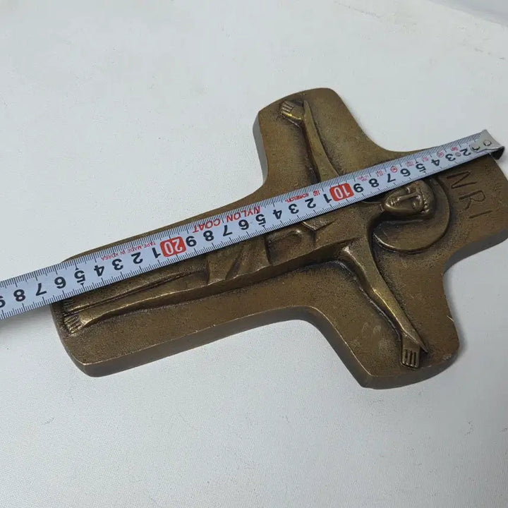 [SOLD OUT] 황동 덩어리 십자가 작가 작품 황동 1키로 무게 십자가