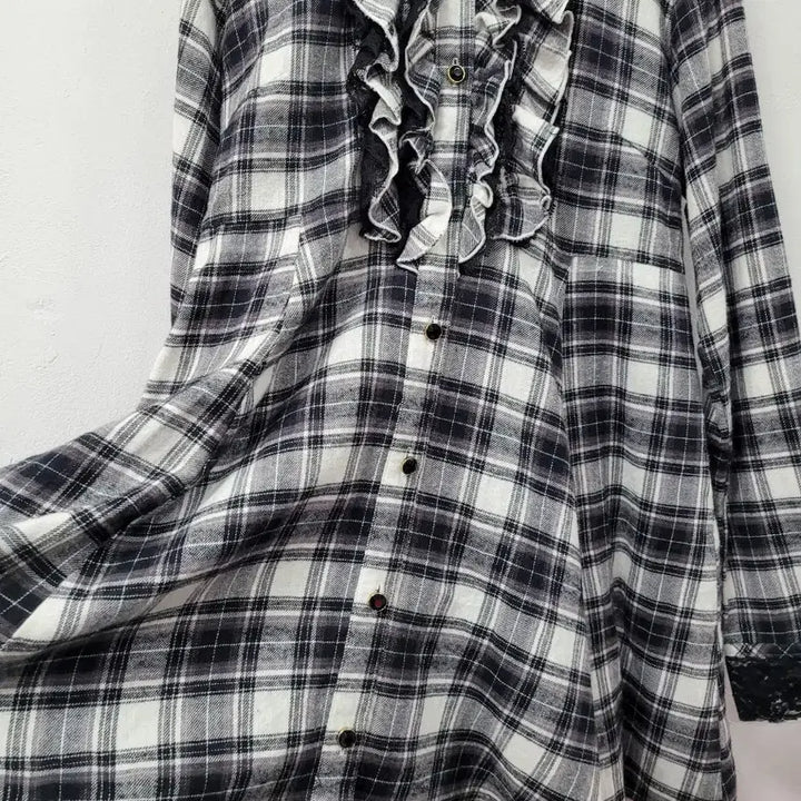 [BUNJANG] PENDORA Check Frill Point Dress / PENDORA 체크 프릴 포인트 원피스