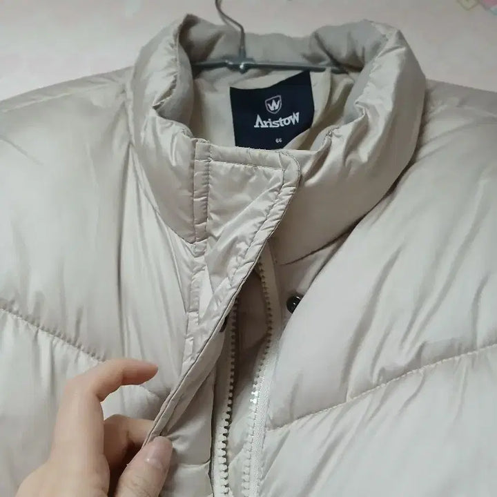 [BUNJANG] Aatistow Ivory Padded Jumper / Aatistow 패딩 점퍼 아이보리