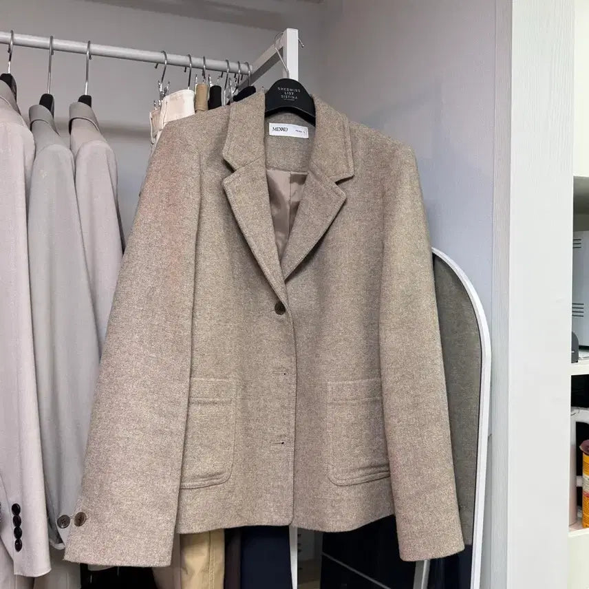 [BUNJANG] MIXXO Tailored Single Short Jacket L / 미쏘 테일러드 일자핏 싱글 숏자켓 L