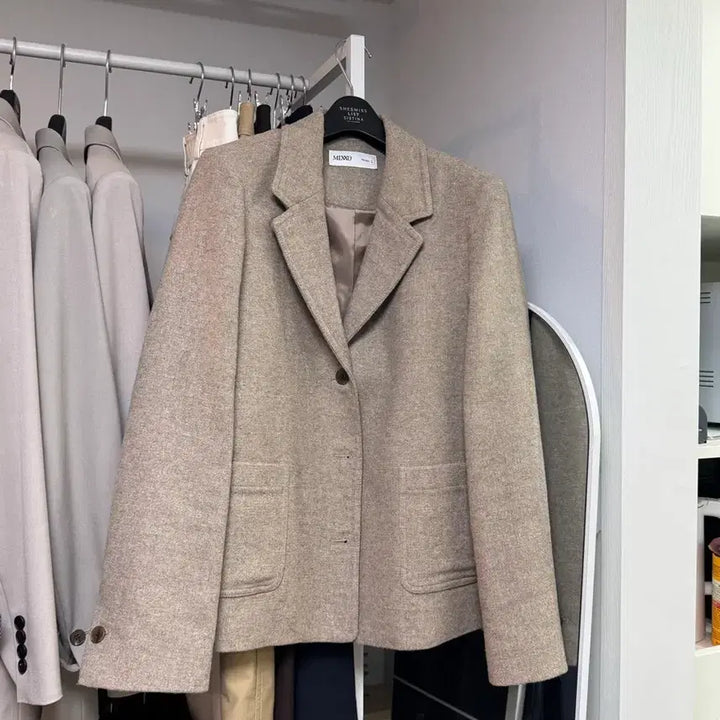 [BUNJANG] MIXXO Tailored Single Short Jacket L / 미쏘 테일러드 일자핏 싱글 숏자켓 L