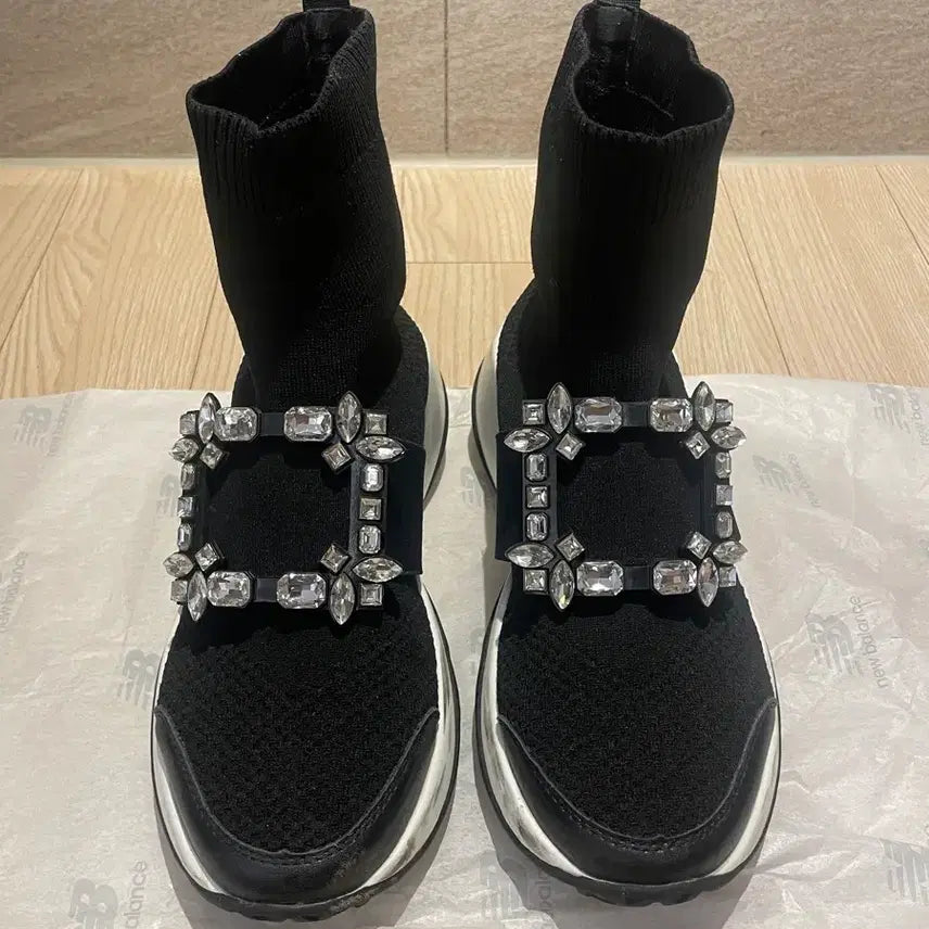 [BUNJANG] Buckle Sneakers / 버클 스니커즈