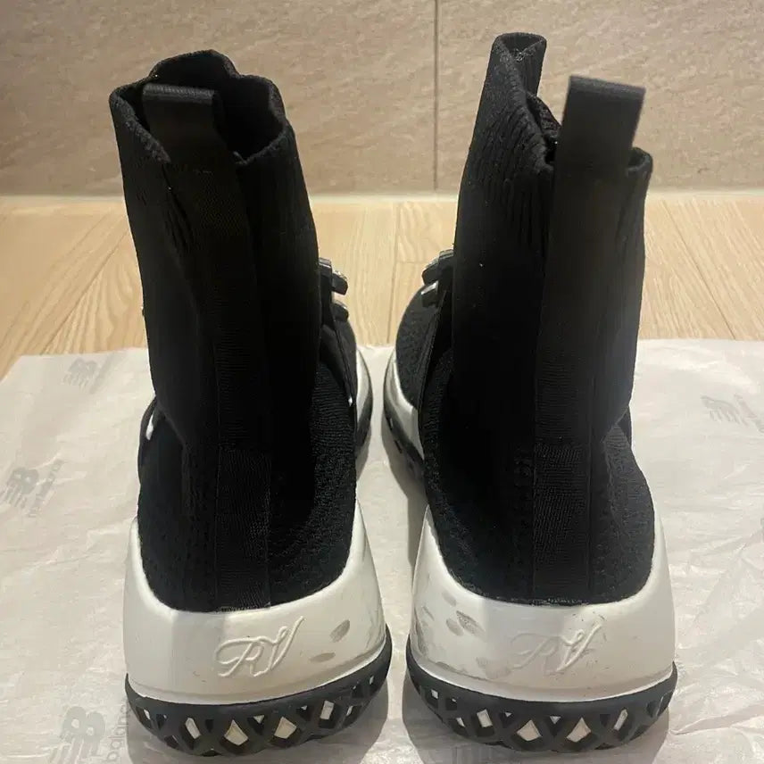 [BUNJANG] Buckle Sneakers / 버클 스니커즈