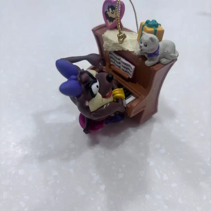 [BUNJANG] Looney Tunes Taz Ornament / 루니툰즈 오너먼트