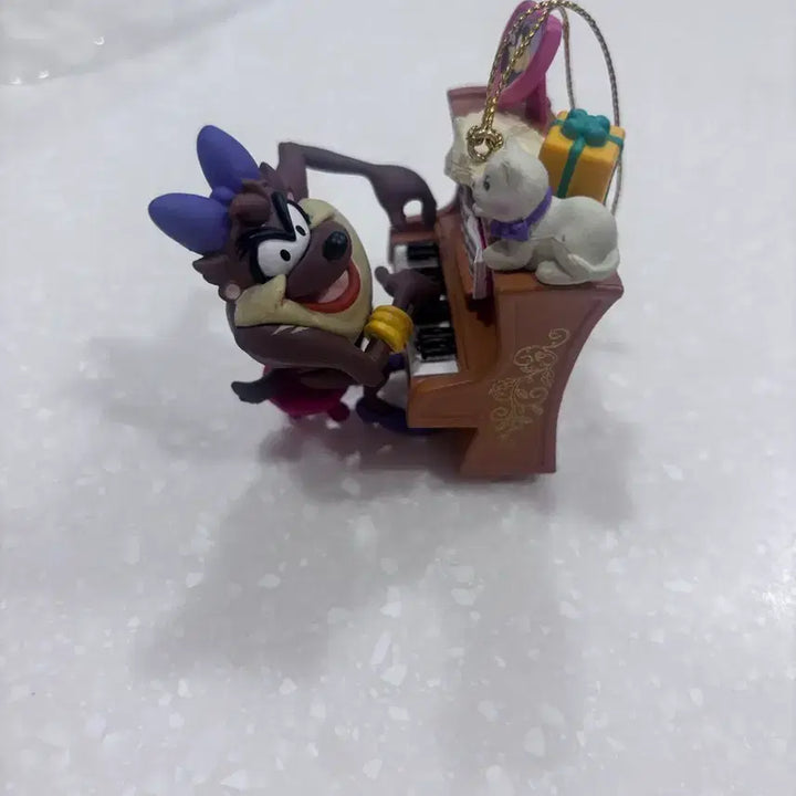 [BUNJANG] Looney Tunes Taz Ornament / 루니툰즈 오너먼트