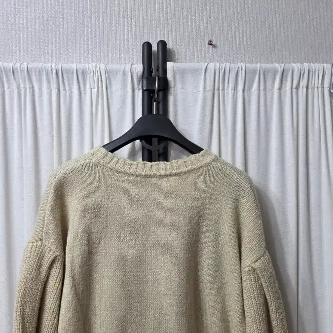 [BUNJANG] Vivienne Westwood Ivory Knit Sweater / 비비안웨스트우드 니트