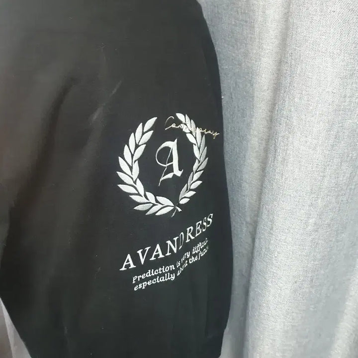 [BUNJANG] Urban Dress Oversized Hoodie / 어반드레스 오버 후드티