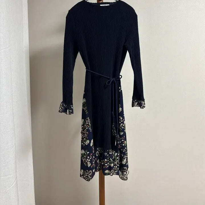 [BUNJANG] LAP Floral Pattern Long Knit Dress / LAP 플라워 니트 롱 원피스