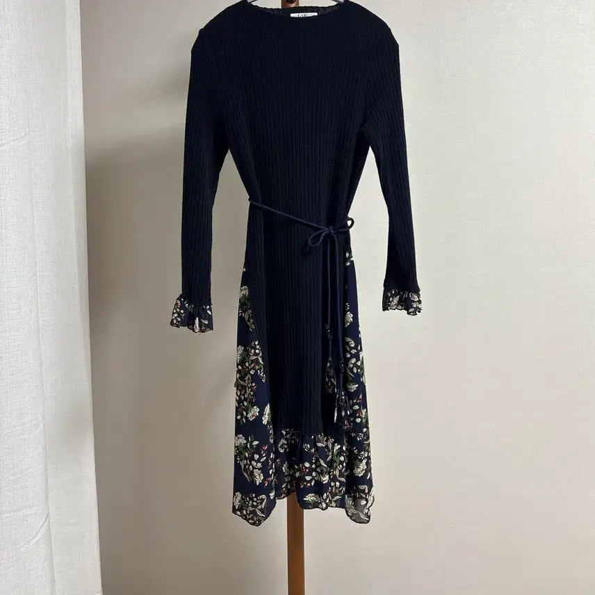 [BUNJANG] LAP Floral Pattern Long Knit Dress / LAP 플라워 니트 롱 원피스