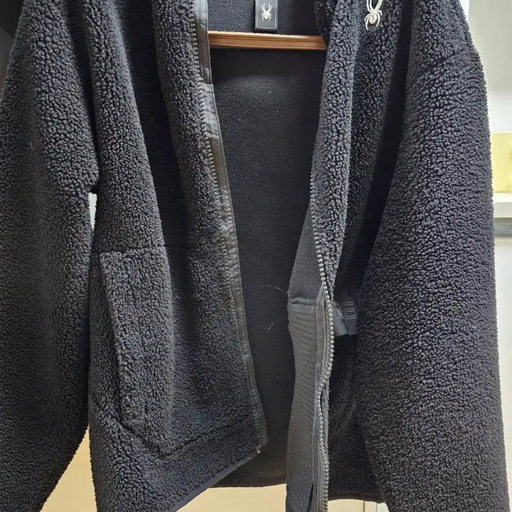 [BUNJANG] Spider Fleece Hoodie Zip-up / 스파이더 후드집업