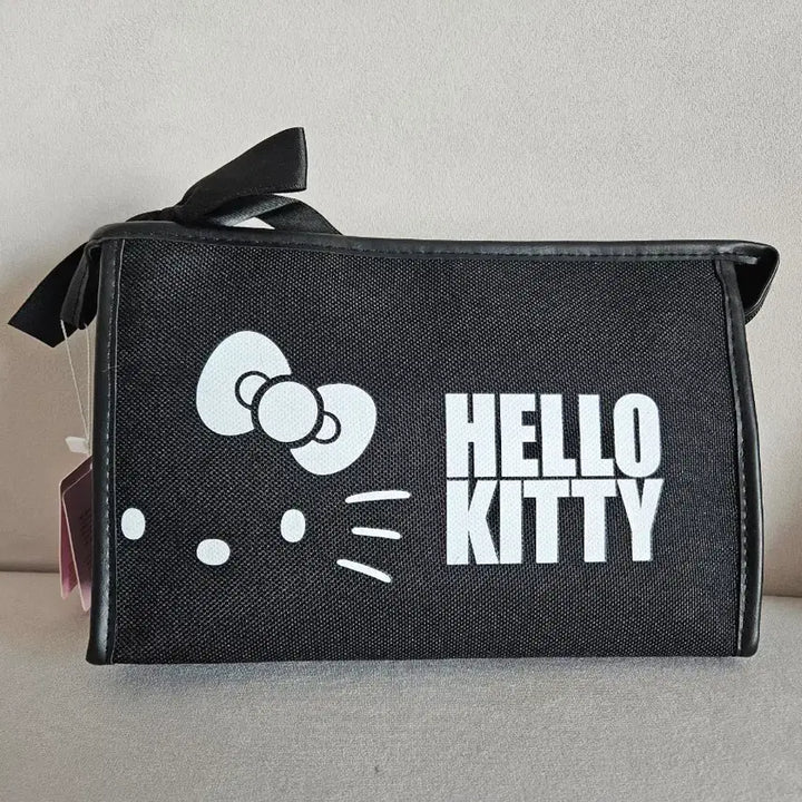 [SOLD OUT] 헬로키티 블랙 도트백 파우치 세트