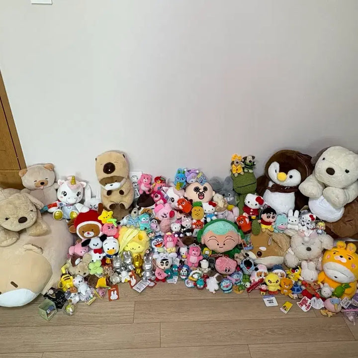 [BUNJANG] Plush Keychain, Medium, and Large Dolls / 인형뽑기 키링 중형인형 대형인형 완전 급처해요ㅠㅠ